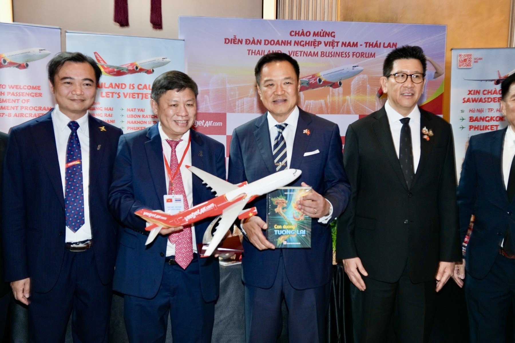 29-1780028874-chao-mung-chuyen-tham-cua-tong-bi-thu-chu-tich-nuoc-to-lam-vietjet-cong-bo-cac-dau-moc-chien-luoc-tai-thai-lan