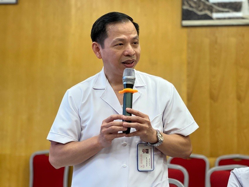 24-1782289229-bao-dong-nan-hoc-sinh-muon-tu-tu
