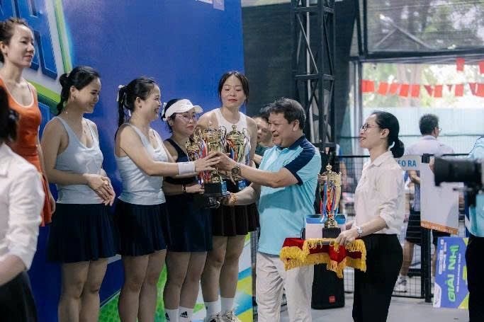 13-1783926494-phuong-xuan-dinh-hon-100-van-dong-vien-tranh-tai-tai-giai-pickleball-ky-niem-1-nam-thanh-lap