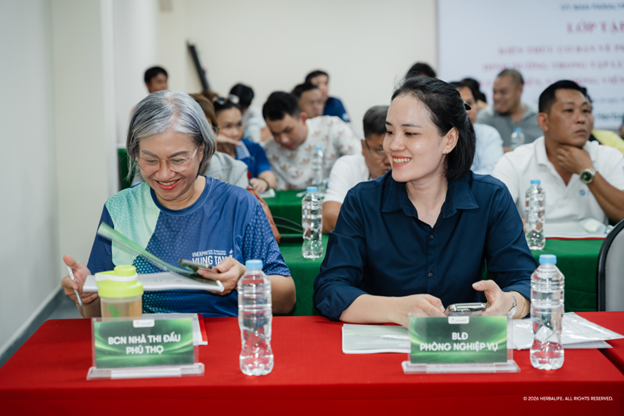 23-1790154775-herbalife-viet-nam-dong-hanh-cung-vdv-nguoi-khuyet-tat-qua-dao-tao-dinh-duong
