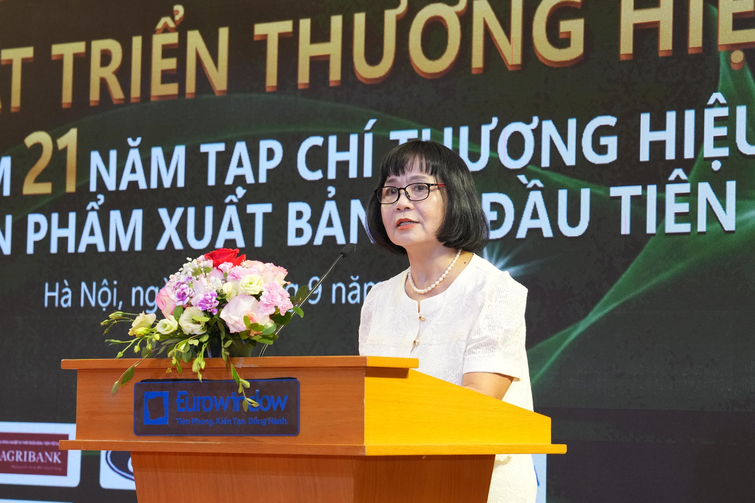 25-1790348852-thuong-hieu-viet-tu-gia-tri-ban-dia-den-khat-vong-vuon-xa