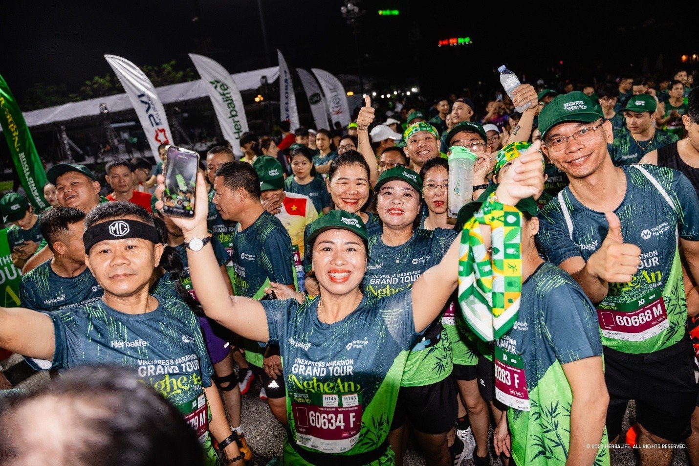 28-1790579297-herbalife-viet-nam-dong-hanh-cung-vnexpress-marathon-grand-tour-nghe-an-2026