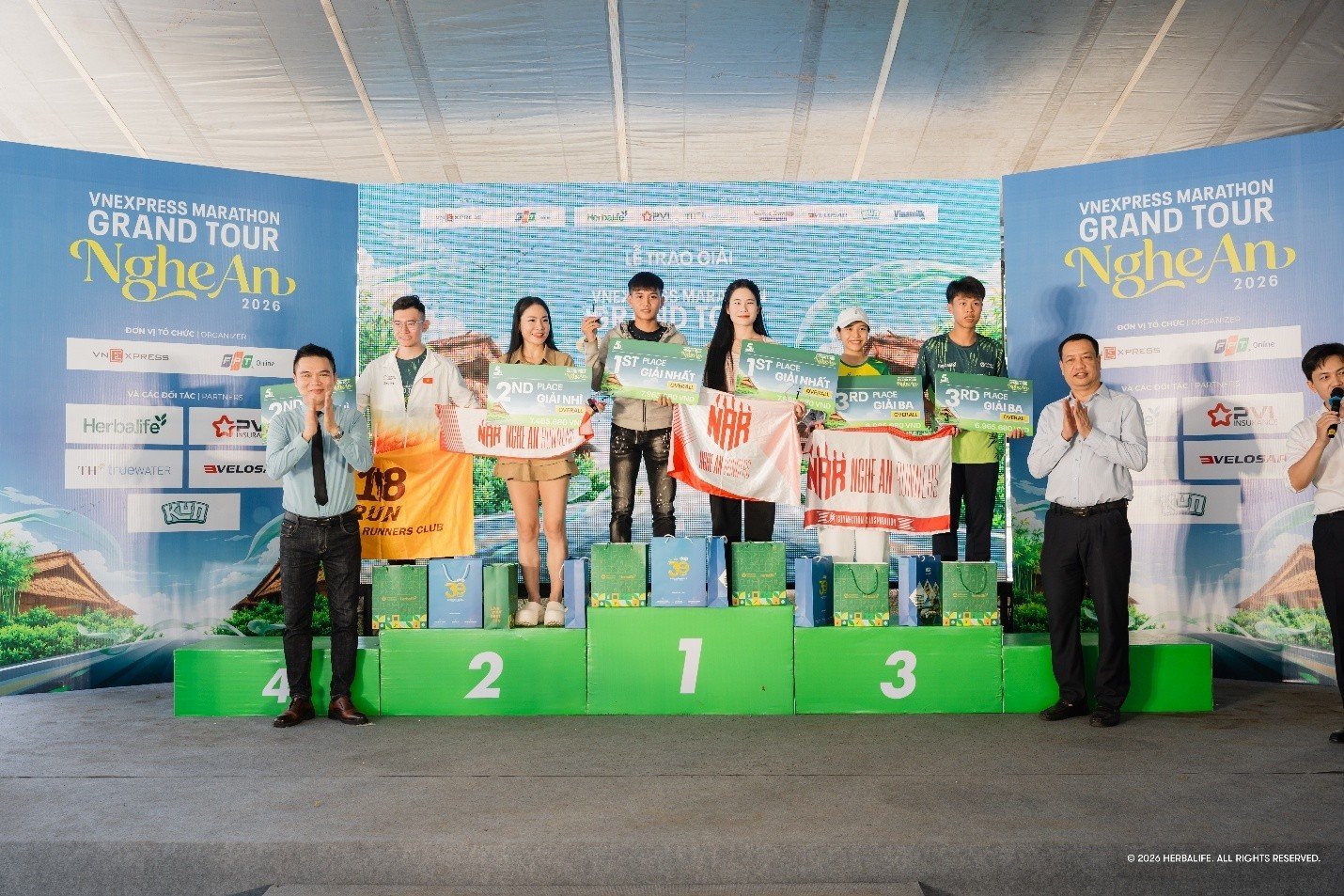 28-1790579320-herbalife-viet-nam-dong-hanh-cung-vnexpress-marathon-grand-tour-nghe-an-2026