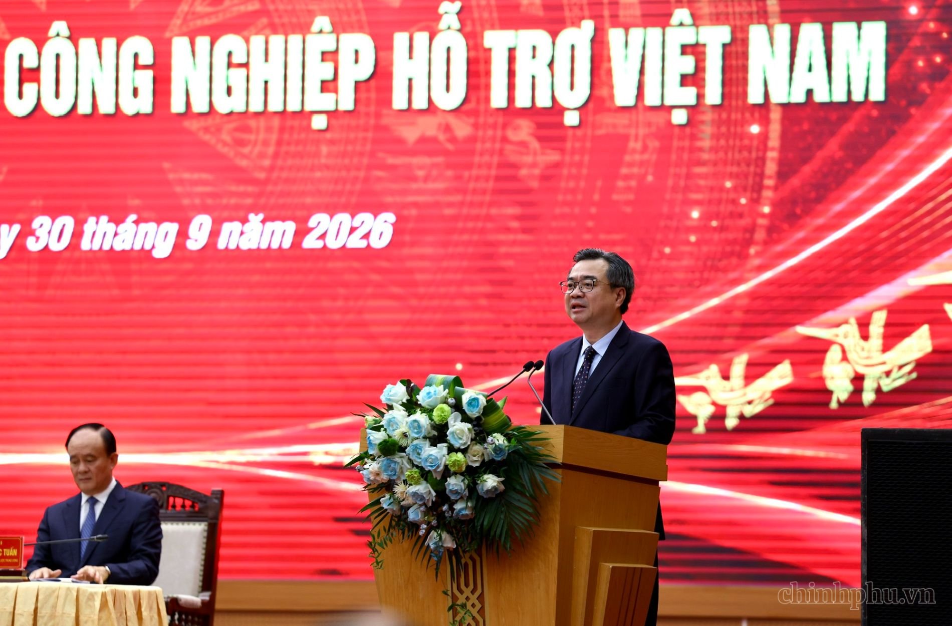30-1790746832-tim-giai-phap-dot-pha-phat-trien-cong-nghiep-ho-tro-viet-nam