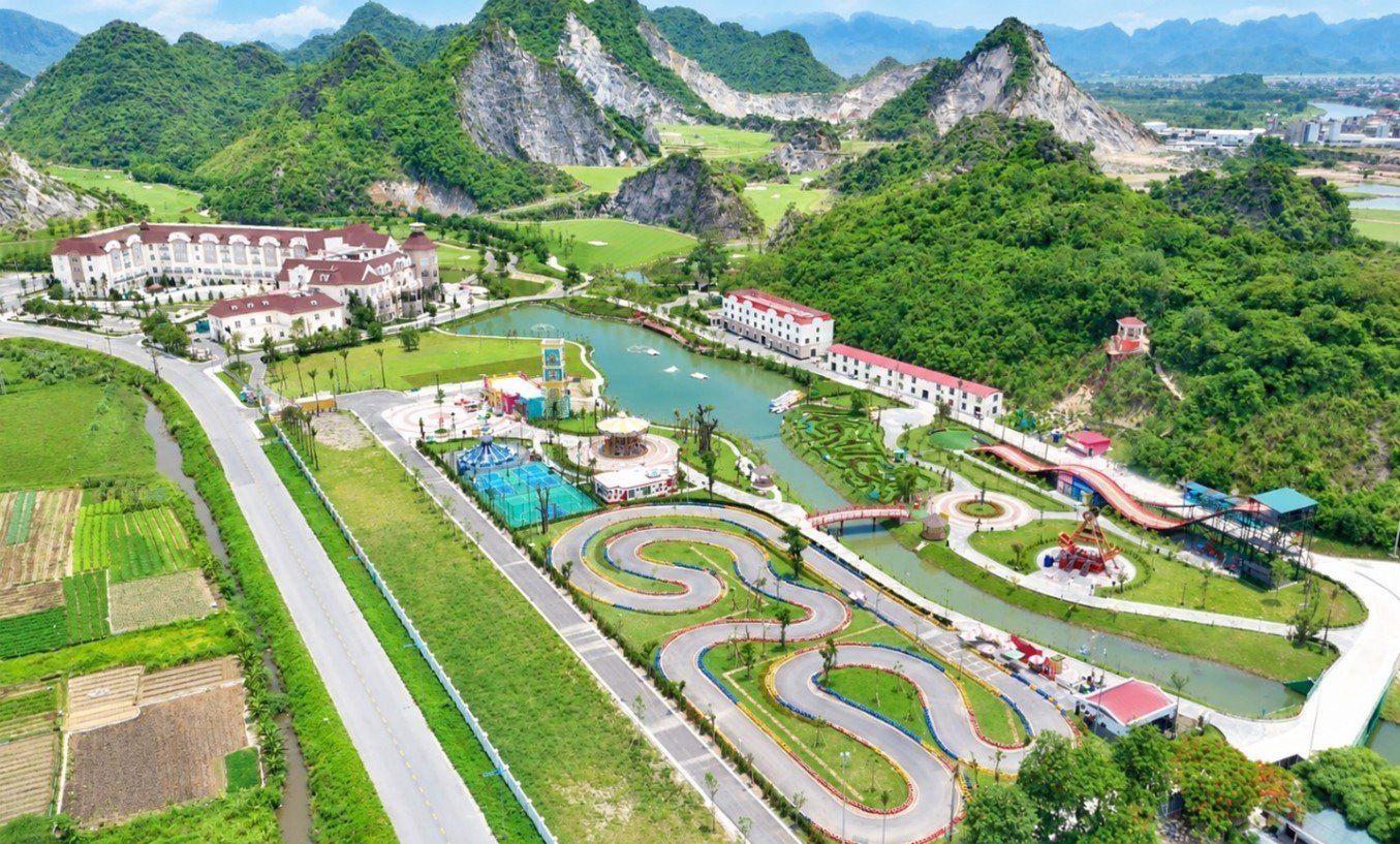 19-1792404120-legend-valley-country-club-hoan-thien-36-ho-gon-tieu-chuan-quoc-te-ghi-dau-san-gon-thu-10-cua-brg-golf
