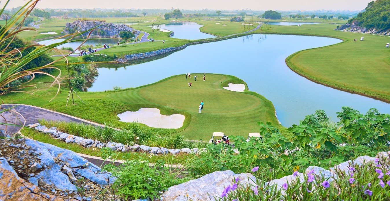 19-1792404156-legend-valley-country-club-hoan-thien-36-ho-gon-tieu-chuan-quoc-te-ghi-dau-san-gon-thu-10-cua-brg-golf