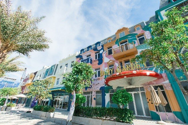 Hai thương hiệu Fairy Garden Coffee và Frozen Ice Cream tại dãy shophouse Wonderland đã sẵn sàng đi vào hoạt động trong 12/2021.