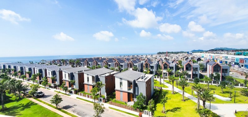 Khu biệt thự sở hữu mặt tiền biển đắt giá The Tropicana – NovaWorld Ho Tram đã hoàn thiện
