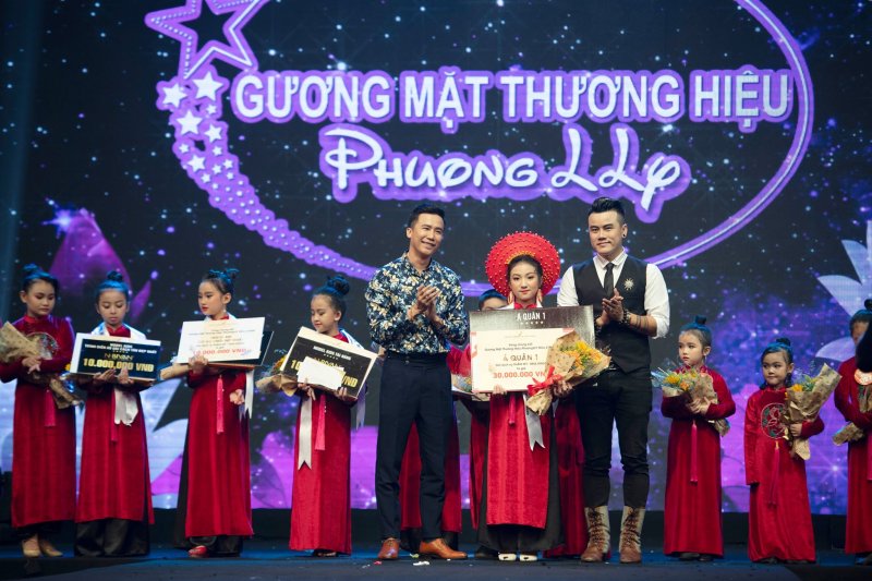 Khoảnh khắc Yubin trở thành Á Quân 1 cuộc thi Tìm kiếm Gương mặt thương hiệu PhươngLLY mùa 2