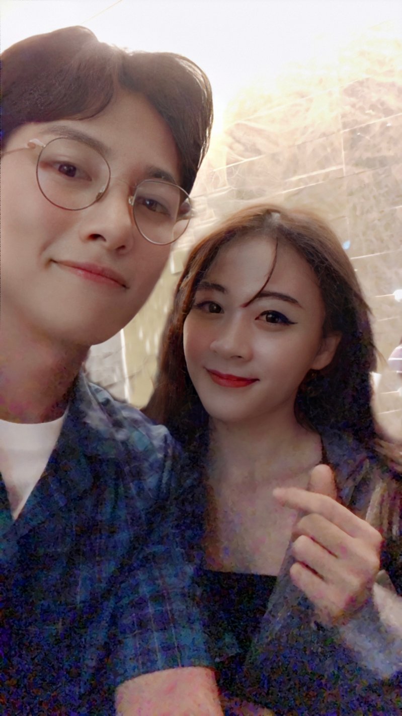 Hot girl Hermy Meo chụp ảnh cùng diễn viên Ji Chang Wook