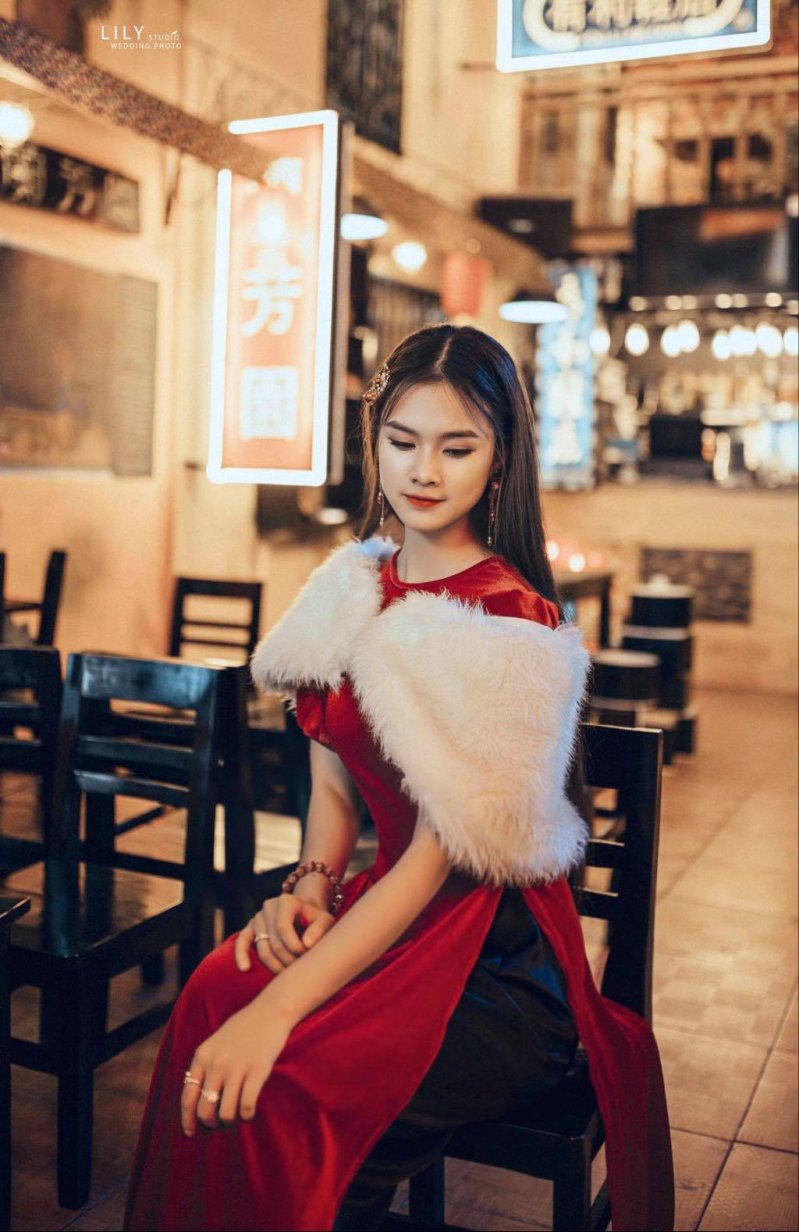 Giọng hát của 10x Tây Bắc ngọt ngào đến khó tin. Thậm chí, cách lên giọng và xử lý nốt nhạc cũng vô cùng khéo léo.