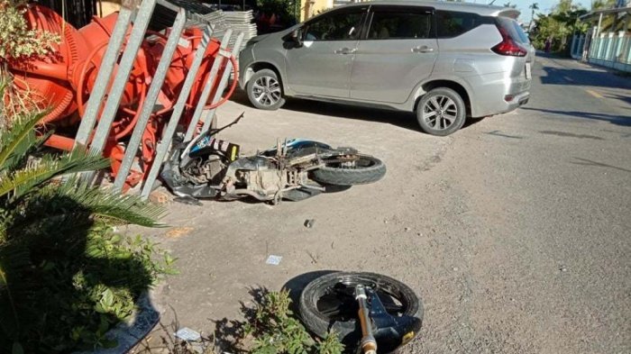 Va chạm với ô tô, nam thanh niên nguy kịch. (Ảnh: ATGT)