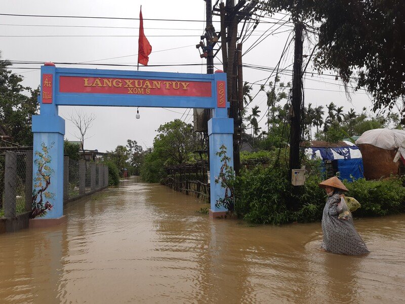 Mưa lũ trái mùa.