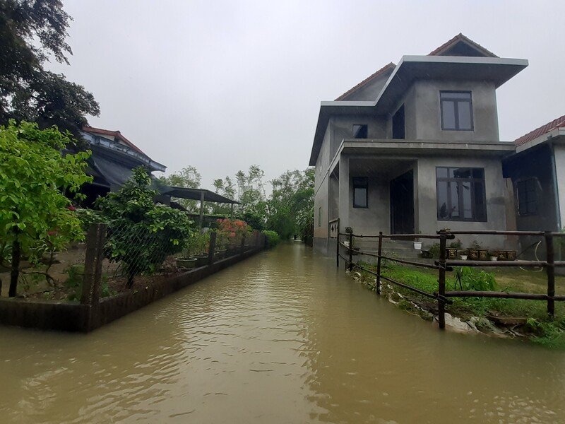Mức ngập từ 0,2-0,4m.