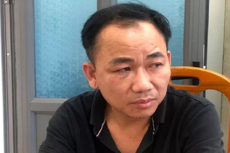 Tài xế Phạm Văn Nam tại cơ quan điều tra. (Ảnh: Bích Thuận).