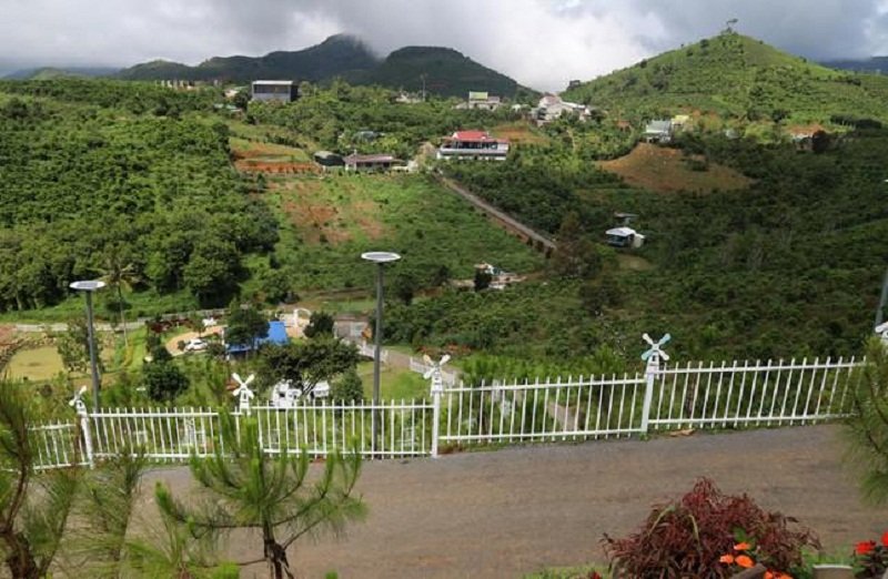 Toàn cảnh khu đất. (Ảnh: Tiền Phong).