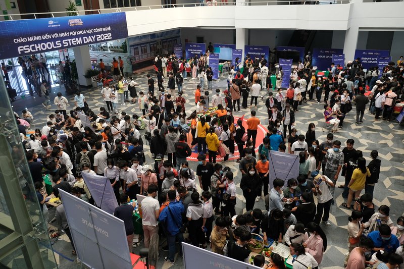 san-choi-fschools-stem-day-2022-thu-thu-gan-1-000-hoc-sinh-tham-gia