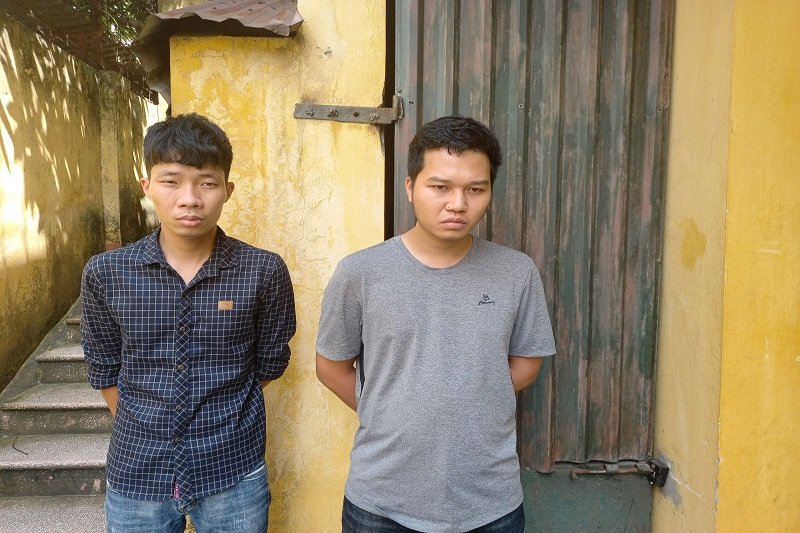2 đối tượng có hành vi trộm cắp tài sản.