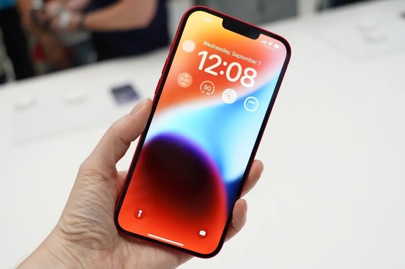 iphone-14-series-co-gia-du-kien-tu-24-99-trieu-dong-len-ke-dau-thang-10-tai-viet-nam