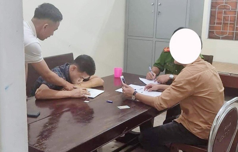 Công an đang tạm giữ Nguyễn Thế T. để tiếp tục điều tra - Ảnh: Thu Hiền