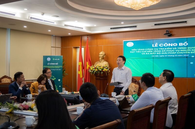 bo-thong-tin-truyen-thong-cong-bo-nen-tang-so-phuc-vu-nguoi-dan-cho-coc-coc-1