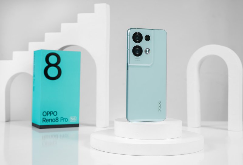 oppo-reno8-pro-5g-ra-mat-voi-chuan-nhiep-anh-4k-gia-18-99-trieu-dong-2