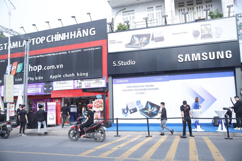 fpt-retail-mo-rong-mo-hinh-moi-tung-uu-dai-lon-cho-nguoi-dung-dip-khai-truong