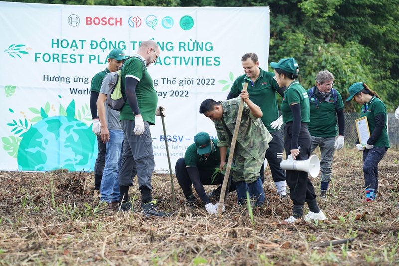 mo-hinh-3-trao-giup-bosch-thang-lon-giai-thuong-tuyen-dung-viet-nam-va-quoc-te