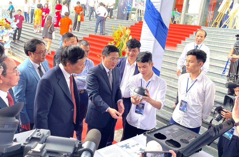 techfest-vinh-phuc-gop-phan-day-manh-khoi-nghiep-sang-tao-tuong-lai-2