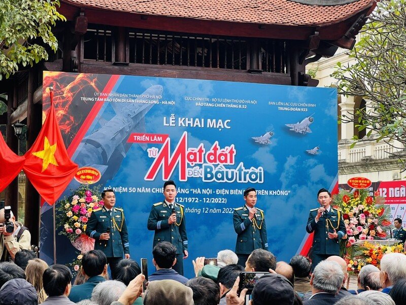Tiết mục văn nghệ 'Phi đội ta xuất kích'