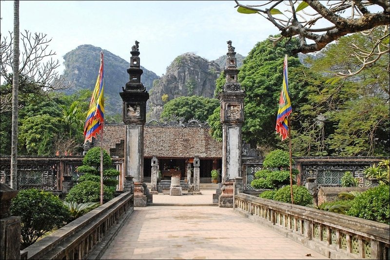 Đền Hoàng đế Đinh Tiên Hoàng ở Cố đô Hoa Lư