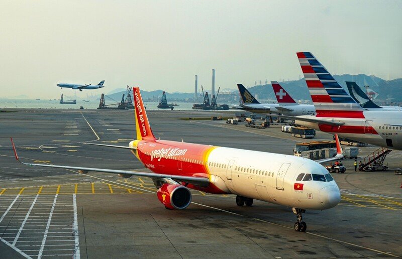 aircraft in Hong Kong