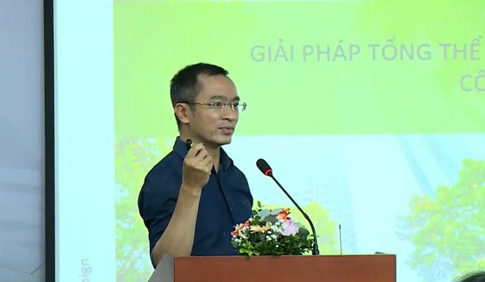 Ông Trần Thành Vũ - Giám đốc Công ty TNHH EDEEC; Chủ tịch Hiệp hội mô phỏng Việt Nam chia sẻ về “Giải pháp tổng thể nhằm giảm chi phí đầu tư cho công trình xan, công trình hiệu quả năng lượng”.