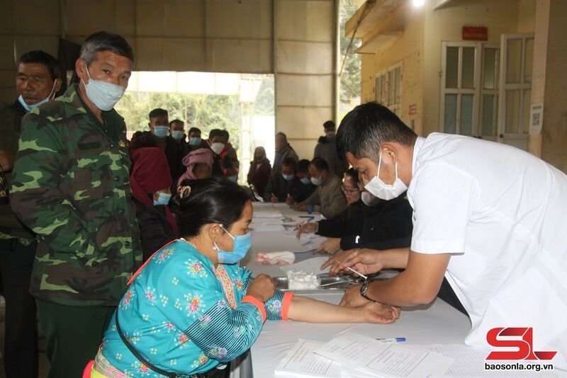 Thử phản ứng Mantoux phát hiện người mắc lao trong cộng đồng.