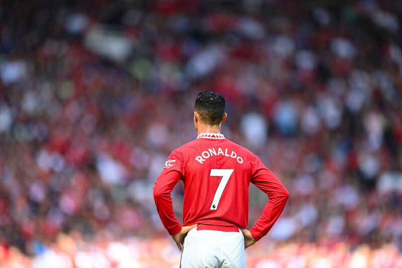 76-1701765182-cristiano-ronaldo-manchester-united