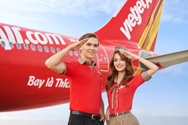 Tàu bay và phi hành đoàn Vietjet.