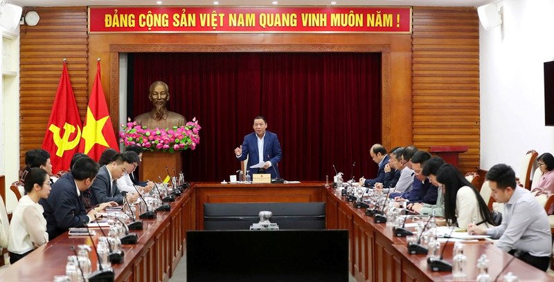  Toàn cảnh buổi làm việc.