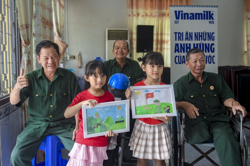 Trở về từ chiến trường, những người lính năm xưa mang trong mình những di chứng nghiệt ngã của chiến tranh (Ảnh: Thanh Bình). 