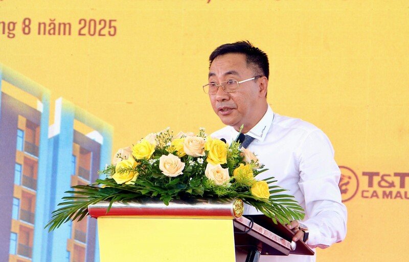 Ông Nguyễn Anh Tuấn, Phó Tổng Giám đốc Tập đoàn T&T Group phát biểu tại lễ khởi công