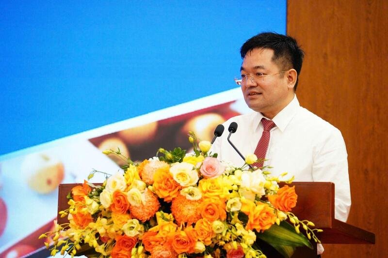 Ông Nguyễn Văn Minh - Tổng Biên tập Báo Công Thương phát biểu khai mạc diễn đàn. (Ảnh: Báo Công thương)