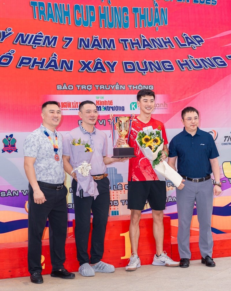 Cặp đôi Tô Huy – Mạnh Thắng xuất sắc vượt qua cặp đôi vô địch để giành Siêu Cúp