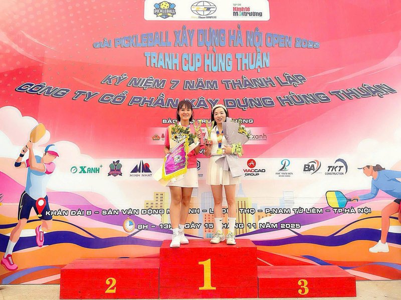 Bùi Lê Khánh Chi – Hồng Phượng xuất sắc lên ngôi vô địch đôi nữ