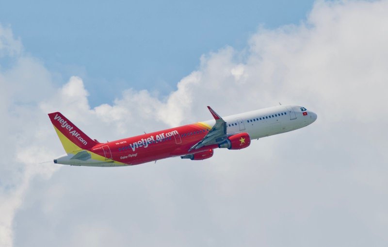 Tàu bay Airbus của Vietjet cất cánh