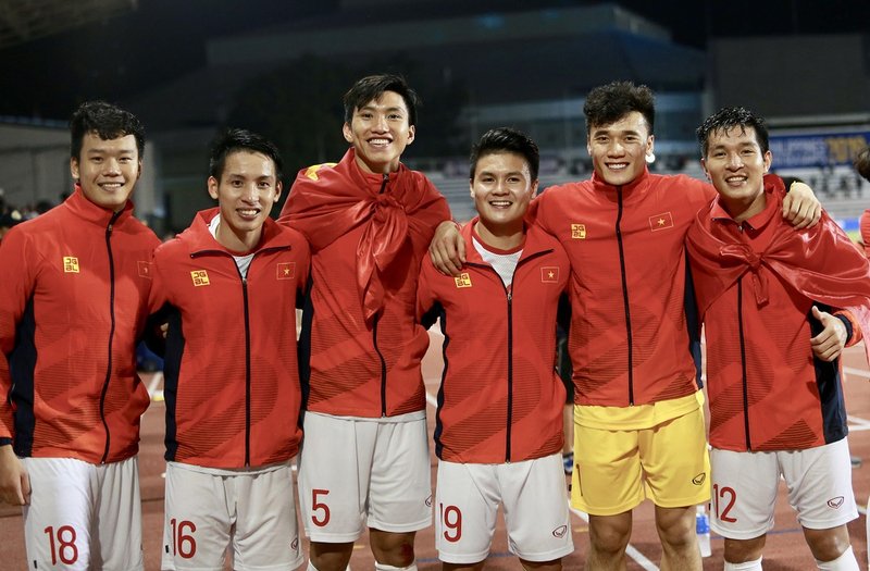  Hà Nội FC luôn đóng góp rất nhiều cầu thủ tài năng cho các đội tuyển Việt Nam.