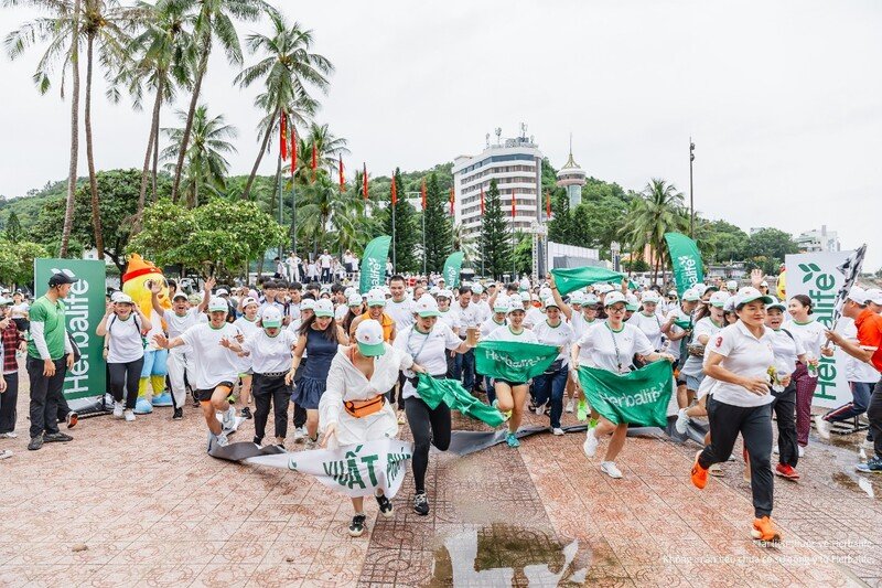 Không khí sôi nổi khi các Thành Viên Herbalife tham gia tại sự kiện