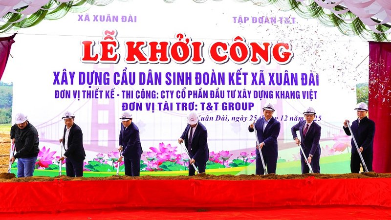 Khởi công xây cầu Đoàn Kết, xã Xuân Đài, tỉnh Phú Thọ