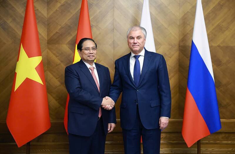 Thủ tướng Chính phủ Phạm Minh Chính hội kiến Chủ tịch Duma Quốc gia Nga Vyacheslav Volodin - Ảnh: VGP/Nhật Bắc