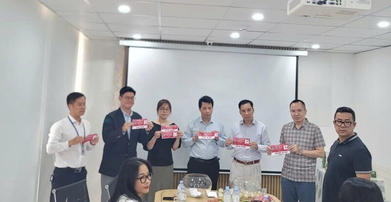 Giải đấu được tổ chức bài bản với 48 cặp vận động viên chia thành 8 bảng đấu, 24 cặp đôi nam chia 4 bảng, 24 cặp đôi nam - nữ chia 4 bảng.