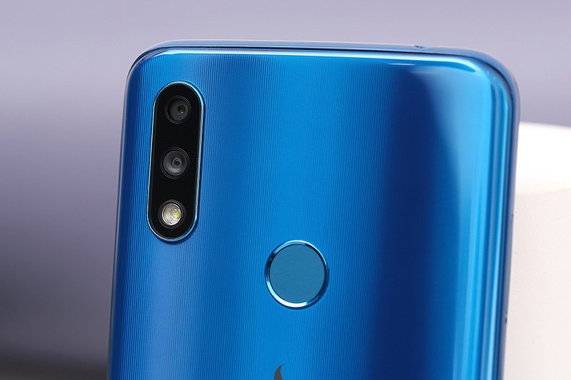 Vsmart cũng được xem là một thương hiệu cạnh tranh tốt thị trường cho phân khúc phổ thông giá tốt. Ảnh: Thế Giới Di Động.