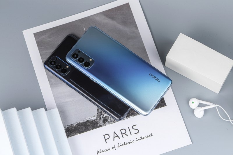 Oppo Reno 4 hiện đang gây tiếng vang trước ngày ra mắt. Ảnh: Trúc Giang.